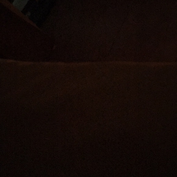 Meet your Posher, Jade - Picture 1 of 1